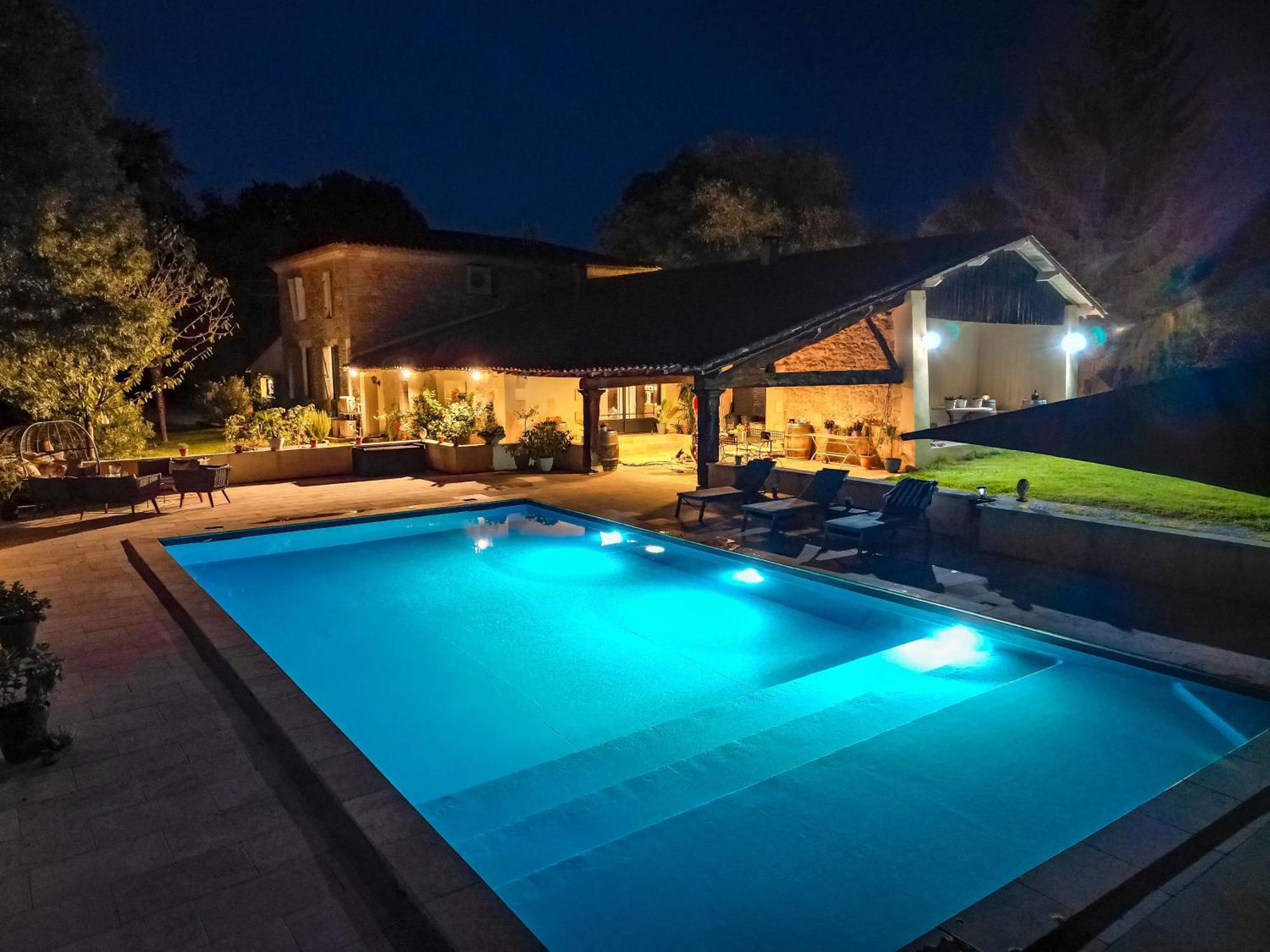 Le Bon Ami Villa Fronsac  Luaran gambar